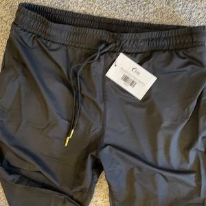 Black Everywhere Zipper Jogger (XL) NWT #895